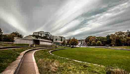 <p>The Scottish Parliment</p>